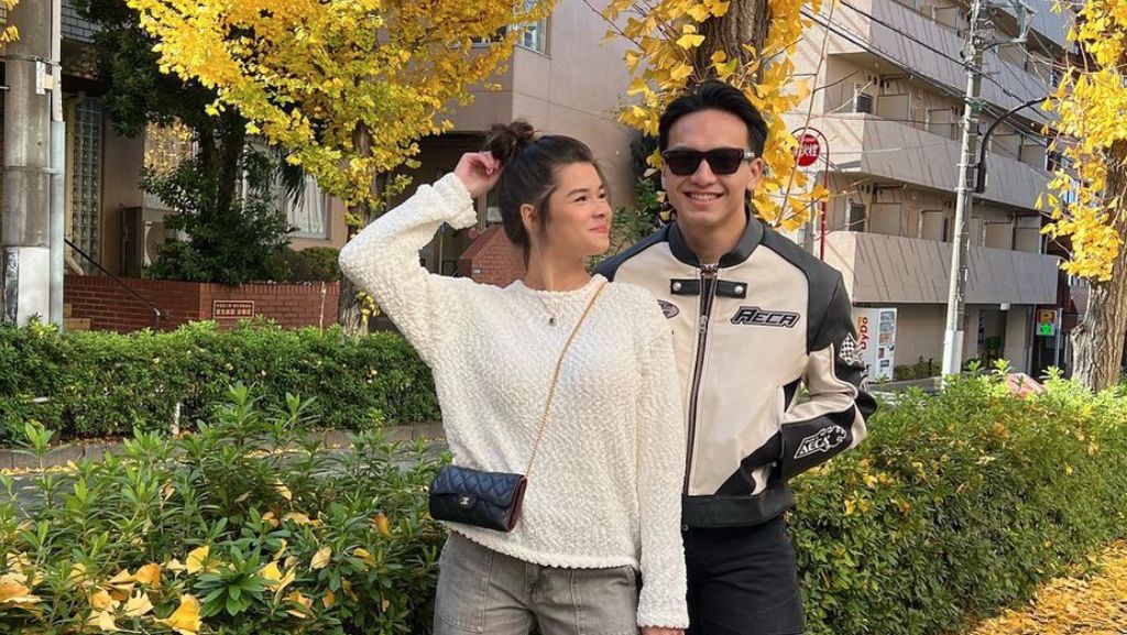 7 Foto Jefri Nichol Liburan Bareng Maria Theodore ke Jepang, Pamer Kemesraan 7 Foto Jefri Nichol Liburan Bareng Maria Theodore ke Jepang, Pamer Kemesraan