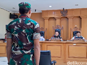 Vonis Pecat dan Penjara Bagi Prada Metro yang Tewaskan Pasutri Lansia Vonis Pecat dan Penjara Bagi Prada Metro yang Tewaskan Pasutri Lansia