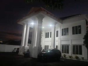 Gubernur Maluku Utara Terjaring OTT KPK Diduga Terkait Jual Beli Jabatan Gubernur Maluku Utara Terjaring OTT KPK Diduga Terkait Jual Beli Jabatan