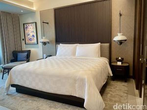 7 Cara Desain Kamar Tidur Serasa Tinggal di Hotel Bintang Lima 7 Cara Desain Kamar Tidur Serasa Tinggal di Hotel Bintang Lima