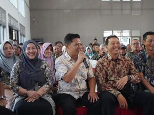 Bupati Kediri Apresiasi Peran RT/RW, Insentif Bulanan Akan Naik di 2024 Bupati Kediri Apresiasi Peran RT/RW, Insentif Bulanan Akan Naik di 2024