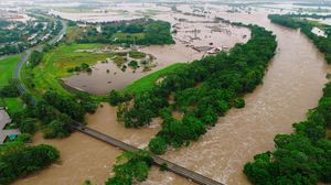 Potret Udara Saat Banjir Menerjang Queensland Australia