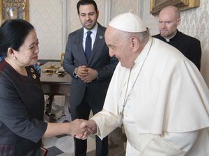 Puan dan Megawati Bertemu Paus Fransiskus di Vatikan Bahas Perdamaian Dunia