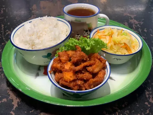 Restoran cari pengunjungnya yang lupa bayar