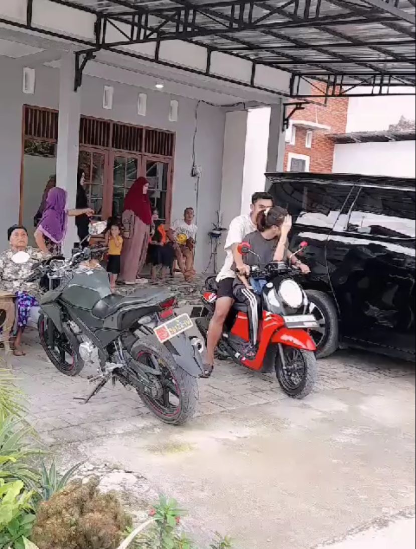Rumah Pratama Arhan di Kampung