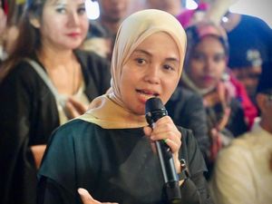 Siti Atikoh Safari Politik ke Jatim Menangkan Ganjar-Mahfud Md Siti Atikoh Safari Politik ke Jatim Menangkan Ganjar-Mahfud Md