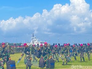 1.001 Prajurit Marinir Bantu Amankan Daerah Rawan Pemilu di Papua Barat Daya 1.001 Prajurit Marinir Bantu Amankan Daerah Rawan Pemilu di Papua Barat Daya