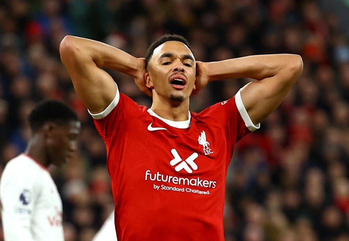 Soccer Football - Premier League - Liverpool v Manchester United - Anfield, Liverpool, Britain - December 17, 2023 Liverpools Trent Alexander-Arnold reacts REUTERS/Molly Darlington NO USE WITH UNAUTHORIZED AUDIO, VIDEO, DATA, FIXTURE LISTS, CLUB/LEAGUE LOGOS OR LIVE SERVICES. ONLINE IN-MATCH USE LIMITED TO 45 IMAGES, NO VIDEO EMULATION. NO USE IN BETTING, GAMES OR SINGLE CLUB/LEAGUE/PLAYER PUBLICATIONS.