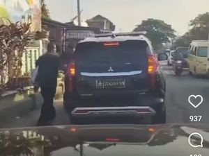 3 Fakta Caleg DPR Kampanye Pakai Mobil Pelat Polri Berakhir Ditilang 3 Fakta Caleg DPR Kampanye Pakai Mobil Pelat Polri Berakhir Ditilang
