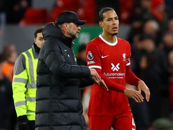 Van Dijk Santai Disebut Arogan oleh Roy Keane