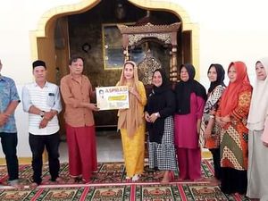 Pembelaan Caleg di Gorontalo Bagikan Rp 10 Juta di Masjid Bukan Kampanye Pembelaan Caleg di Gorontalo Bagikan Rp 10 Juta di Masjid Bukan Kampanye