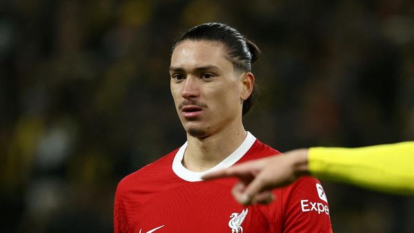 Darwin Nunez Sedikit Gol, Banyak Mubazirnya