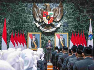 Heru Budi Lantik 404 Pejabat Baru, Minta Lurah-Camat Paham Konsep Kota Global