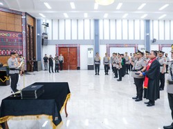 Pimpin Sertijab PJU-Kaporles, Kapolda Sumut Ingatkan Tugas Penting