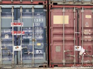 7 Kontainer Berisi Jutaan Surat Suara Pemilu Tiba di Babel, Ini Rinciannya