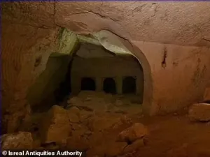 Makam Bidan Yesus Ungkap Keberadaan Harta Karun