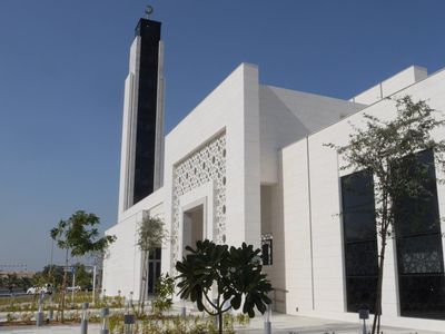 Melihat Megahnya Masjid Presiden Joko Widodo di Abu Dhabi