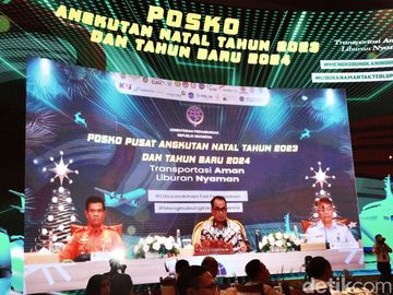 Momen Menhub Budi Karya Buka Posko Pusat Angkutan Nataru