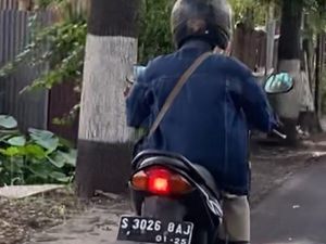 Polisi Lacak Pemotor Pamer Kelamin yang Teror Cewek di Kota Batu Polisi Lacak Pemotor Pamer Kelamin yang Teror Cewek di Kota Batu