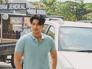 Aditya Zoni Minta Maaf ke Istri Meski Benar, Anggap Ribut Rumah Tangga Hal Biasa Aditya Zoni Minta Maaf ke Istri Meski Benar, Anggap Ribut Rumah Tangga Hal Biasa