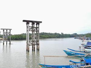 Pembangunan Jembatan Sodongkopo Pangandaran Molor