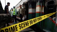 Penampakan Kereta Api di Bangladesh Ludes Dibakar Pendemo