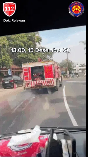 Momen Damkar Bogor Gas Pol ke TKP Kebakaran, Pas Nyampe Disalahkan