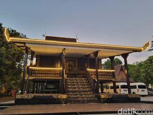 Pandemi Usai, Anjungan Daerah TMII Dikeluhkan Tak Kunjung Ramai Pandemi Usai, Anjungan Daerah TMII Dikeluhkan Tak Kunjung Ramai