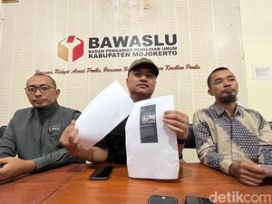 Humas Polda Jatim Didesak Minta Maaf Usai Salah Cuit soal Baliho Capres Humas Polda Jatim Didesak Minta Maaf Usai Salah Cuit soal Baliho Capres