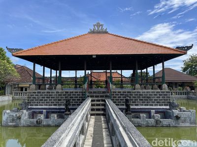 Destinasi Wisata Sejarah di Puri Agung Karangasem