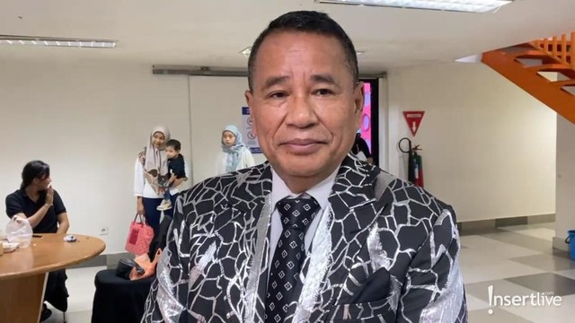 Berita Viral Selebriti dari InsertLive : Tanggapan Hotman Paris Jika Anak Pilih Jadi Pendeta Dibanding Pengacara