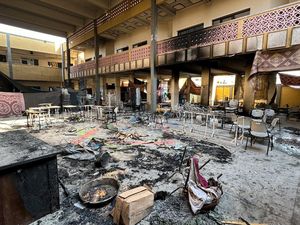 Israel Makin Brutal, Serang Gedung Sekolah Tempat Pengungsian