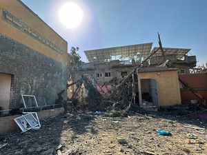 Israel Bombardir Kamp Pengungsian Jabalia, 10 Orang Tewas