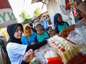 Istri Ganjar Temui Pedagang Pasar Banyu Urip: Kita Usahakan Harga Stabil