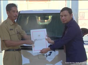 Segini Harga Mobil Listrik yang Dikasih Jokowi ke SMKN 1 Kedungwuni Segini Harga Mobil Listrik yang Dikasih Jokowi ke SMKN 1 Kedungwuni