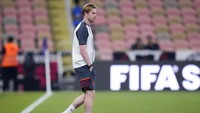 1. Kevin De Bruyne [Manchester City] - 400 ribu paun (Rp 7,84 miliar) per pekan. Foto: AP/Manu Fernandez