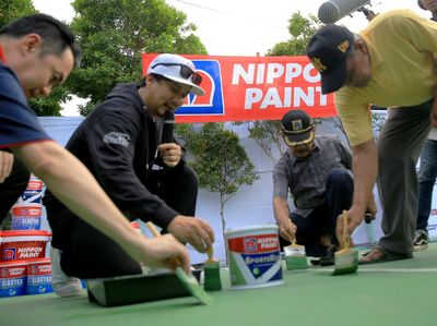 Lapangan Bulu Tangkis Arena Warga Kembali Bersinar