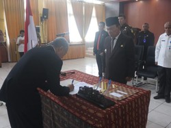 Jelang Akhir Tahun, Bupati Kupang Lantik 23 Pejabat