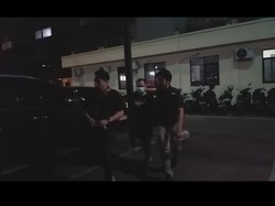 Penampakan Panca Pembunuh 4 Anak Tiba di Polres Jaksel