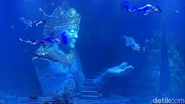 Pertunjukan Teatrikal Bawah Air Pertama Indonesia di Taman Safari Bali