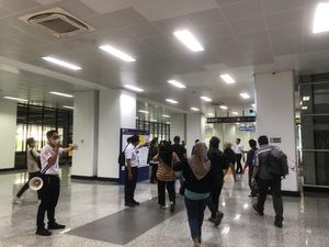Switch Over Stasiun Manggarai Dimulai Hari ini, Petugas Arahkan Penumpang Switch Over Stasiun Manggarai Dimulai Hari ini, Petugas Arahkan Penumpang