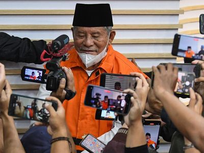 Potret Gubernur Malut Jadi Tersangka KPK, Terima Suap Rp 2,2 M