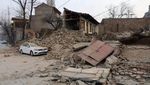 Potret Kerusakan Akibat Gempa M 6,2 di China