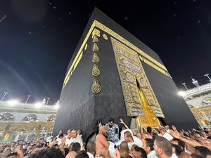 Kemenag Tegaskan Larangan Umrah Backpacker Kemenag Tegaskan Larangan Umrah Backpacker