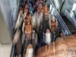 KAI Minta Maaf, KRL Gangguan di Cikini Telat 53 Menit