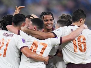 Man City Menang dengan Nyaman Atas Urawa Reds Man City Menang dengan Nyaman Atas Urawa Reds