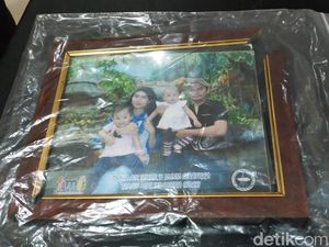 Saksi Bisu Sadisnya Panca Bunuh 4 Anak: Mainan hingga Foto Keluarga Saksi Bisu Sadisnya Panca Bunuh 4 Anak: Mainan hingga Foto Keluarga