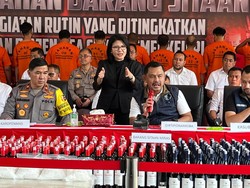 Bareskrim Musnahkan Barang Bukti Sabu 29 Kg-32 Ribu Botol Miras Ilegal