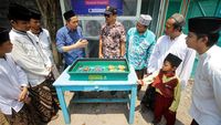 Canggih! Santri di Sidoarjo Budi Daya Maggot Pakai IOT