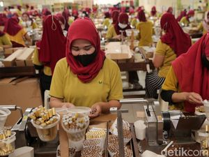 Industri Kretek Tertekan, Konsumen Beralih ke Rokok Elektrik